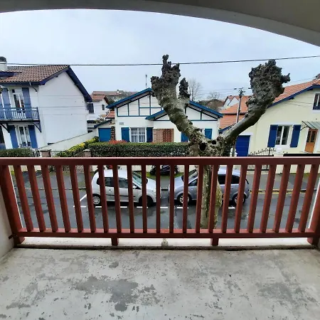 T2 Moderne A Avec Parking, Proche Plages Et Commerces - Fr-1-239-907 Апартаменты