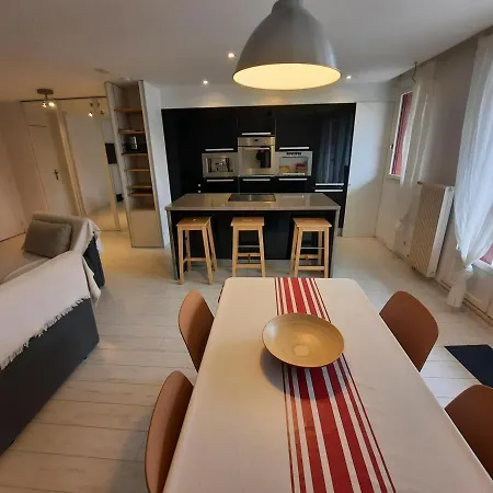 T2 Moderne A Avec Parking, Proche Plages Et Commerces - Fr-1-239-907